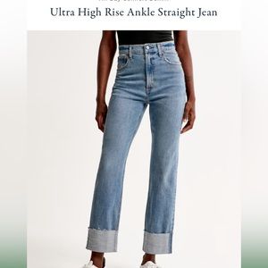 Abercrombie Ultra High Rise Ankle Straight Jean